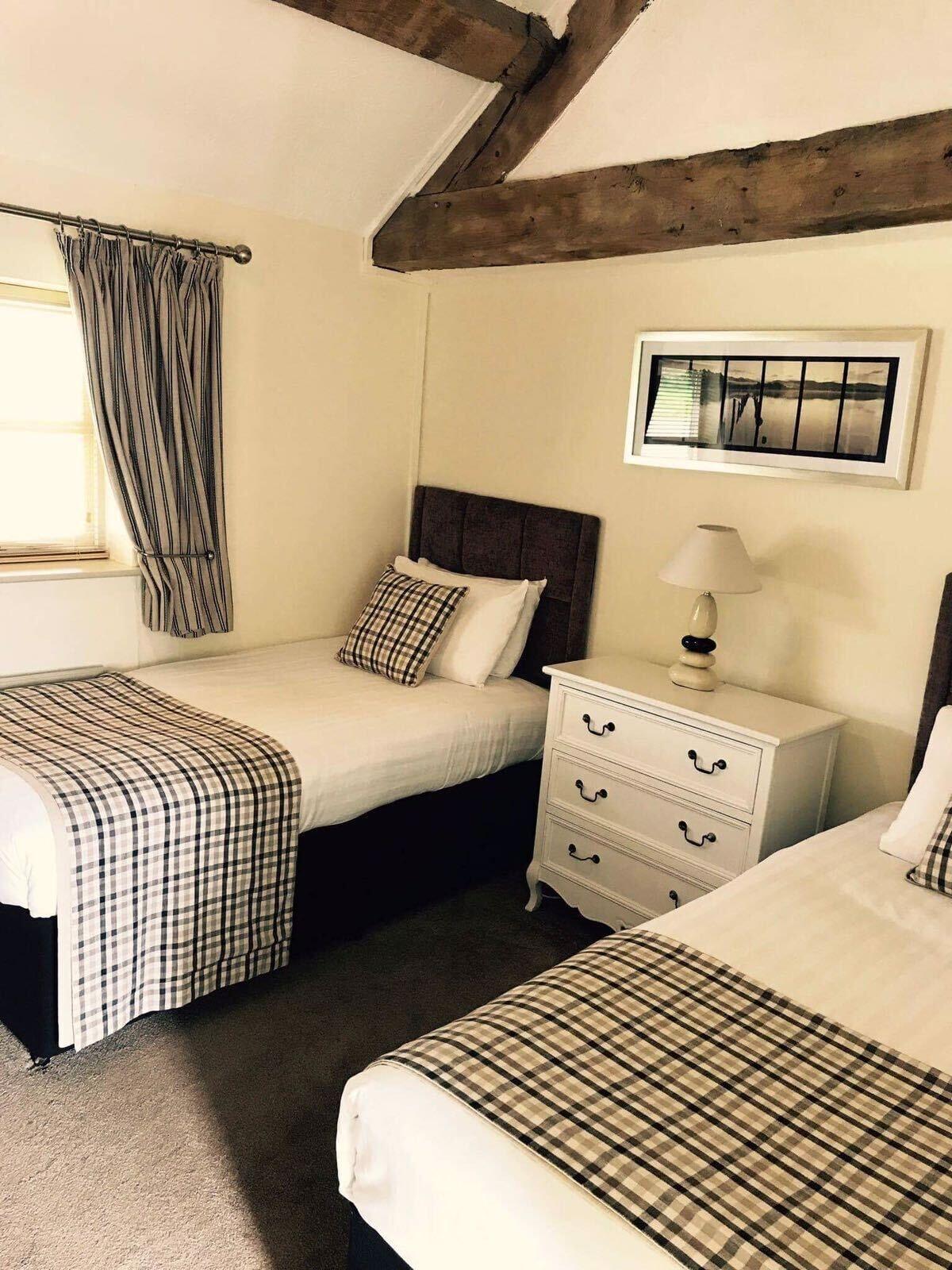 Slaters Country Inn Whitmore Bagian luar foto